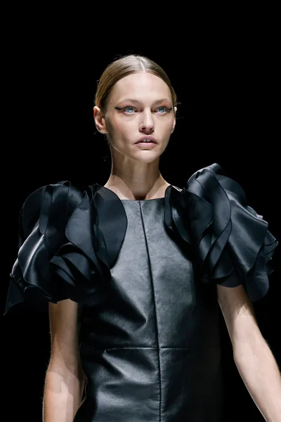 Look 66
